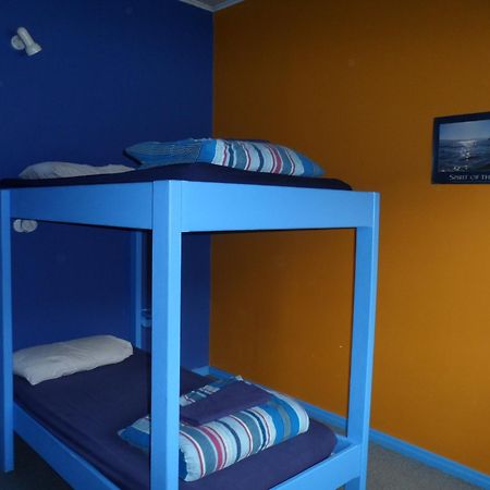 Sequoia Lodge Backpackers Picton Extérieur photo