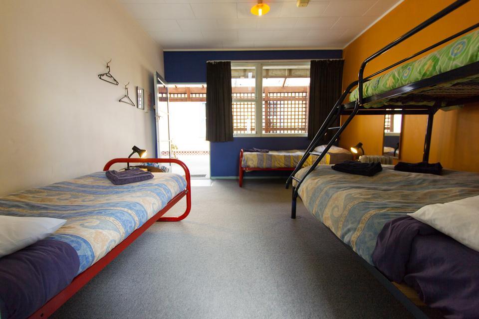 Sequoia Lodge Backpackers Picton Extérieur photo